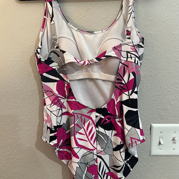 Swimsuit - Picture 2 of 2